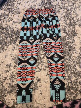 Aztec Geometric Print Leggings | Size XL Plus Size | Multicolor